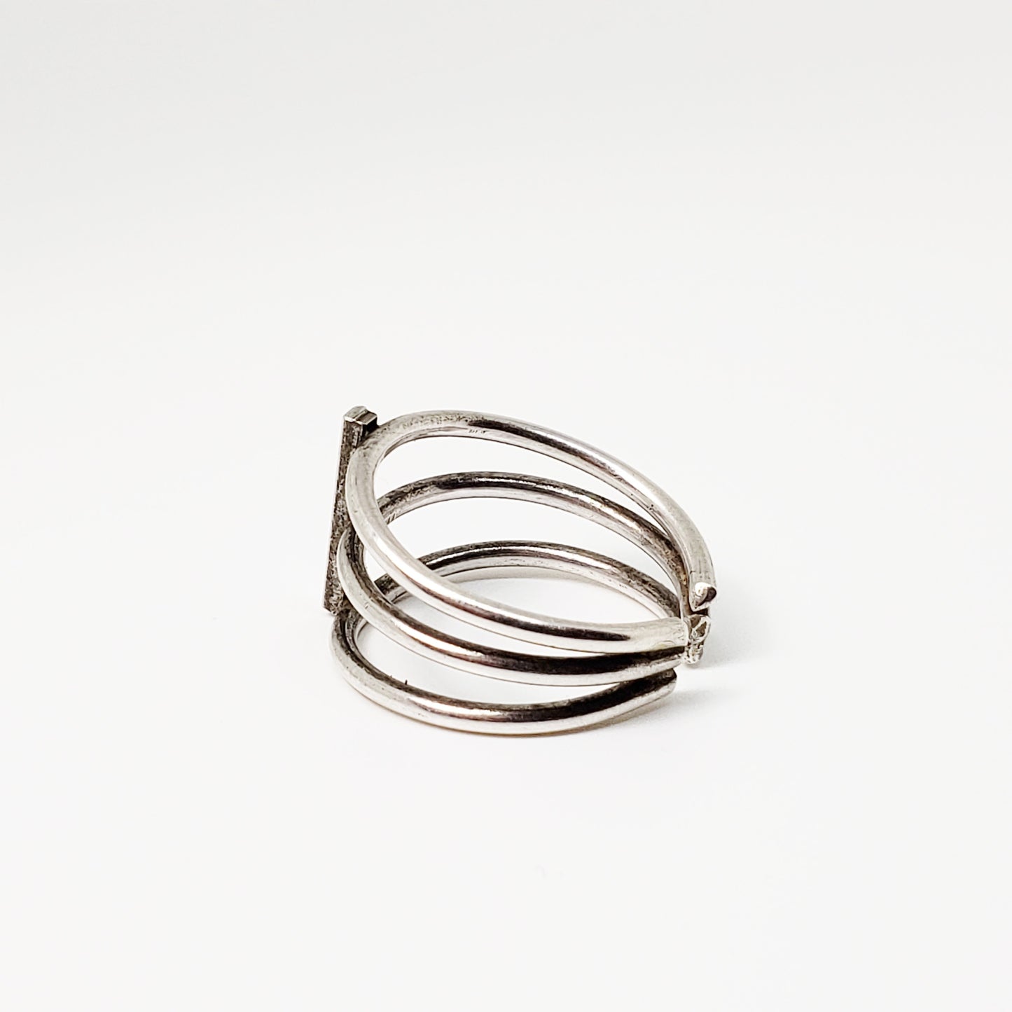 Ribcage Ring