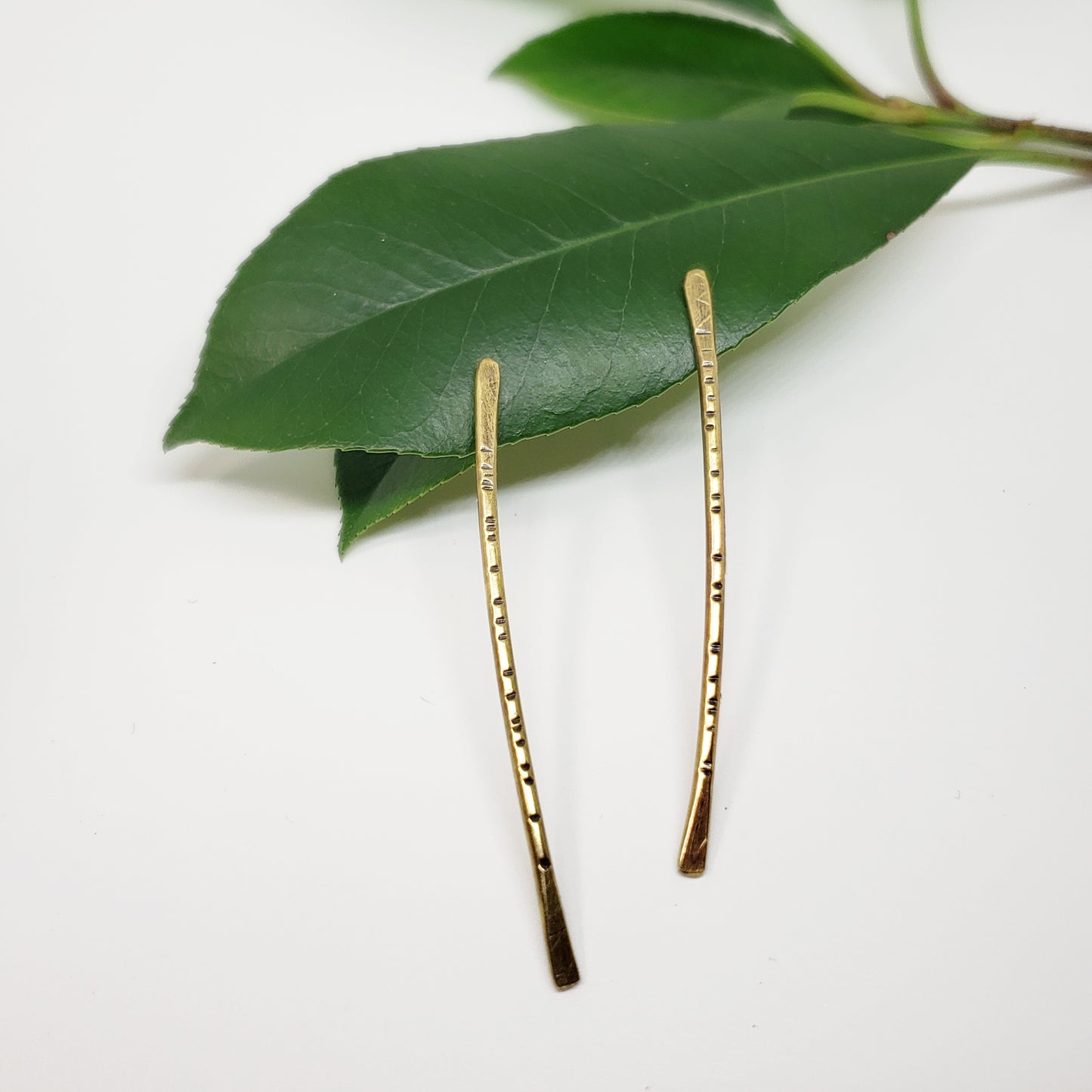 Talon Studs