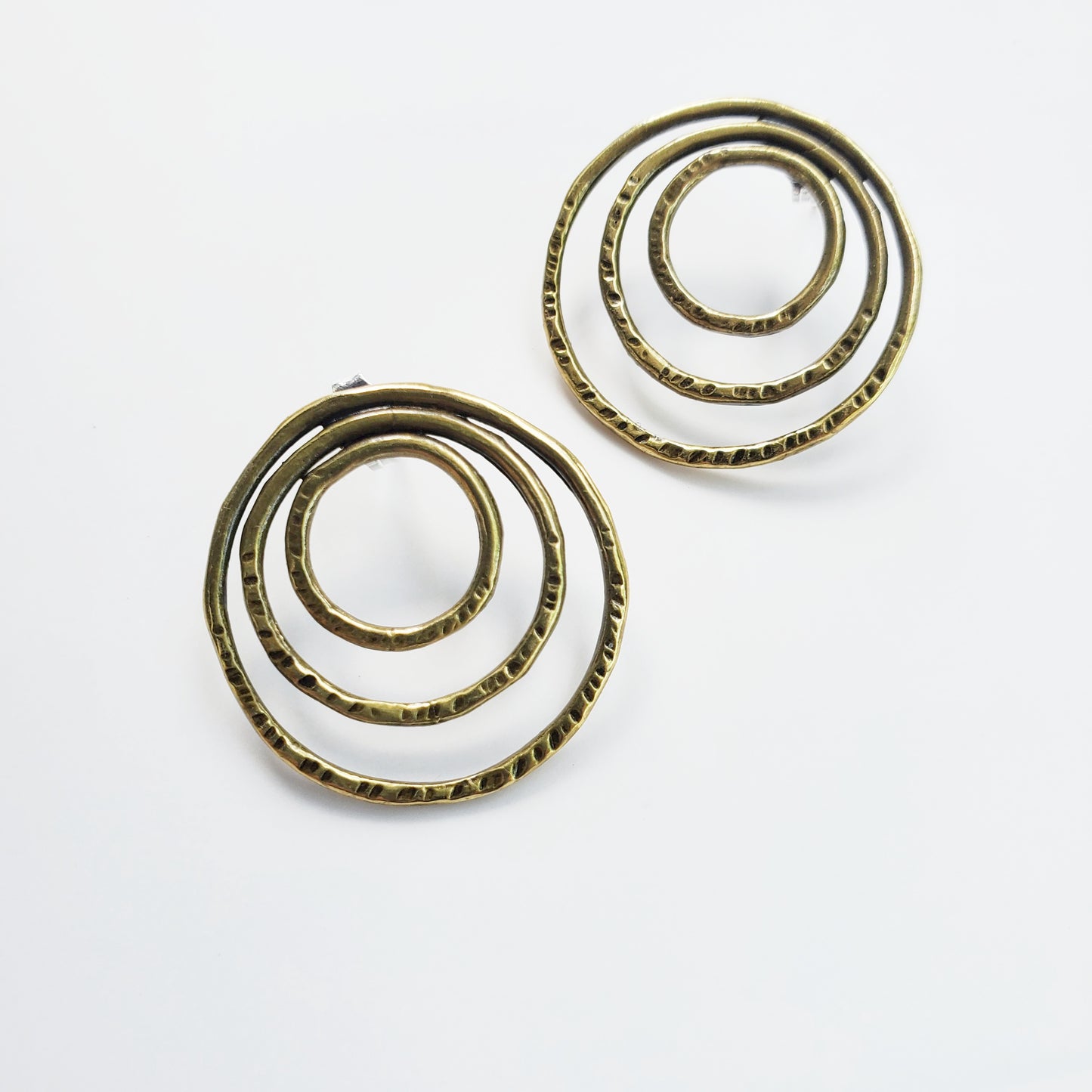 Connected Studs