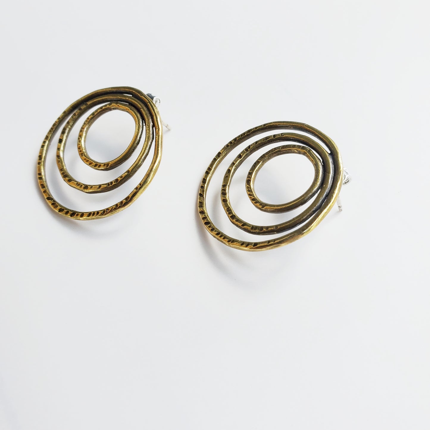 Connected Studs