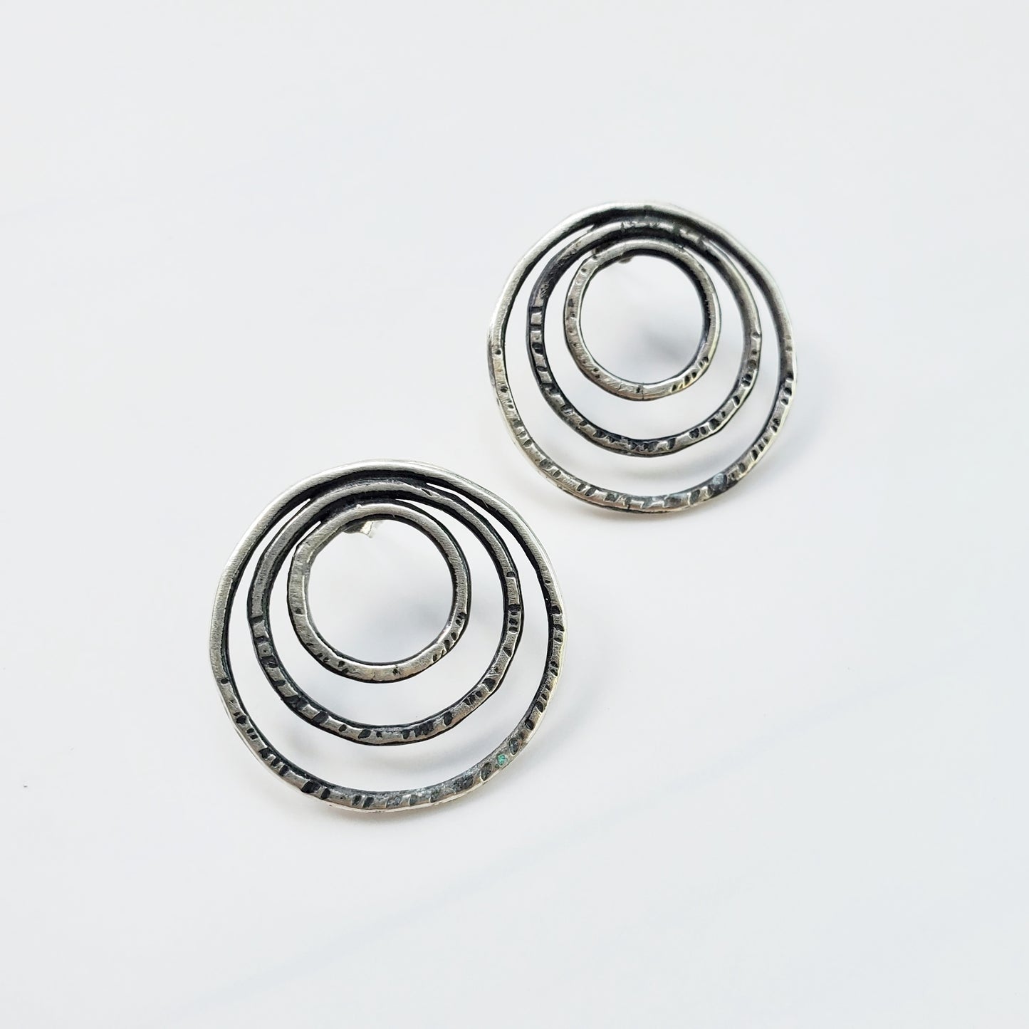 Connected Studs