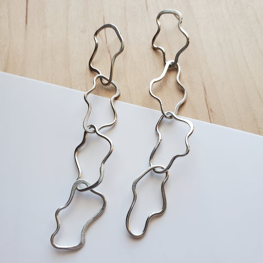 Billowing Dangles