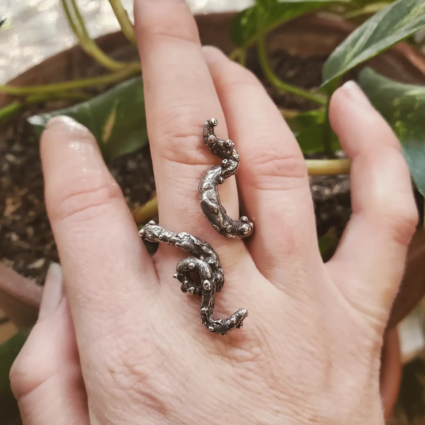 Tentacle Ring