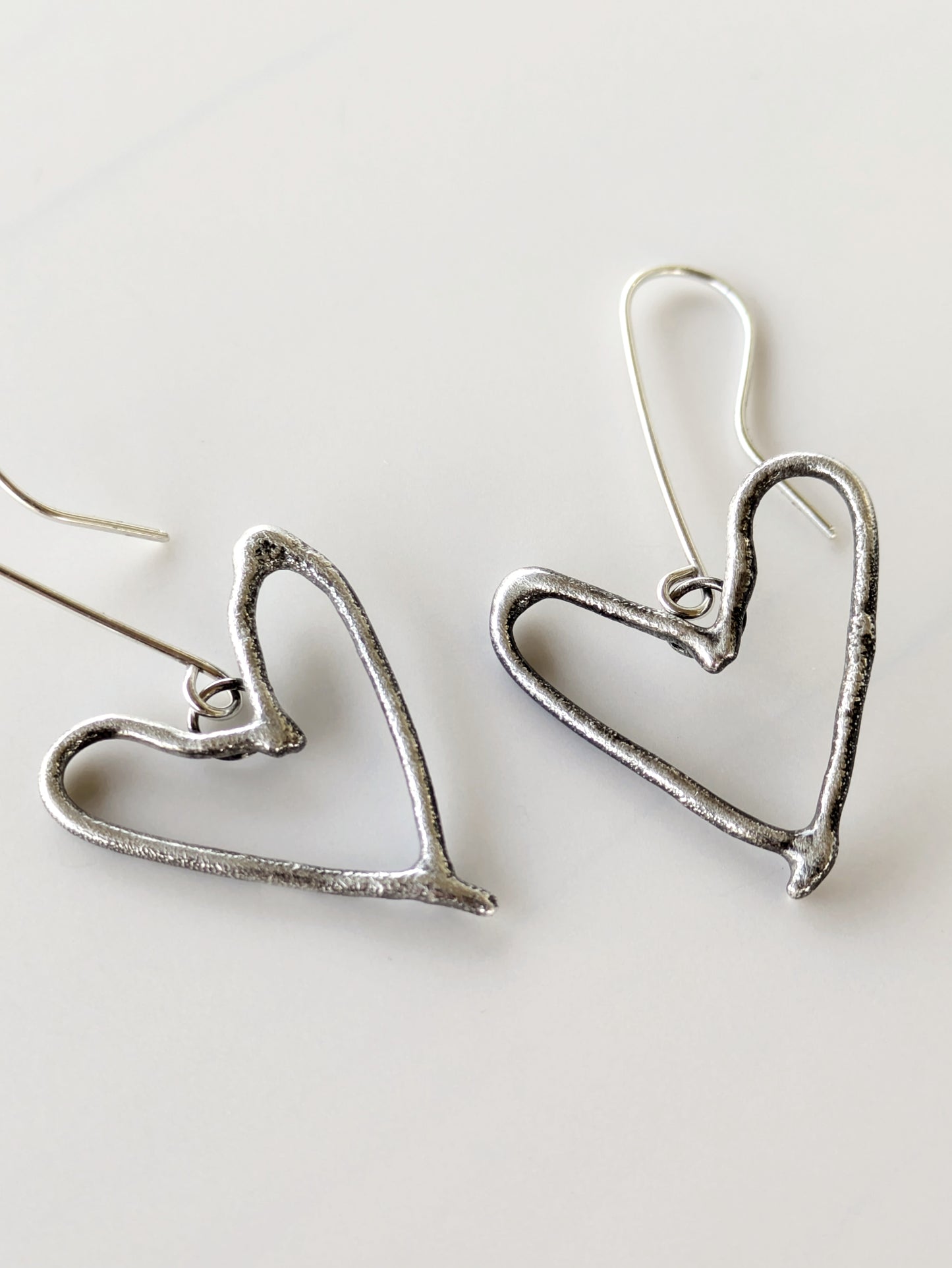 Kiss Me Dangles
