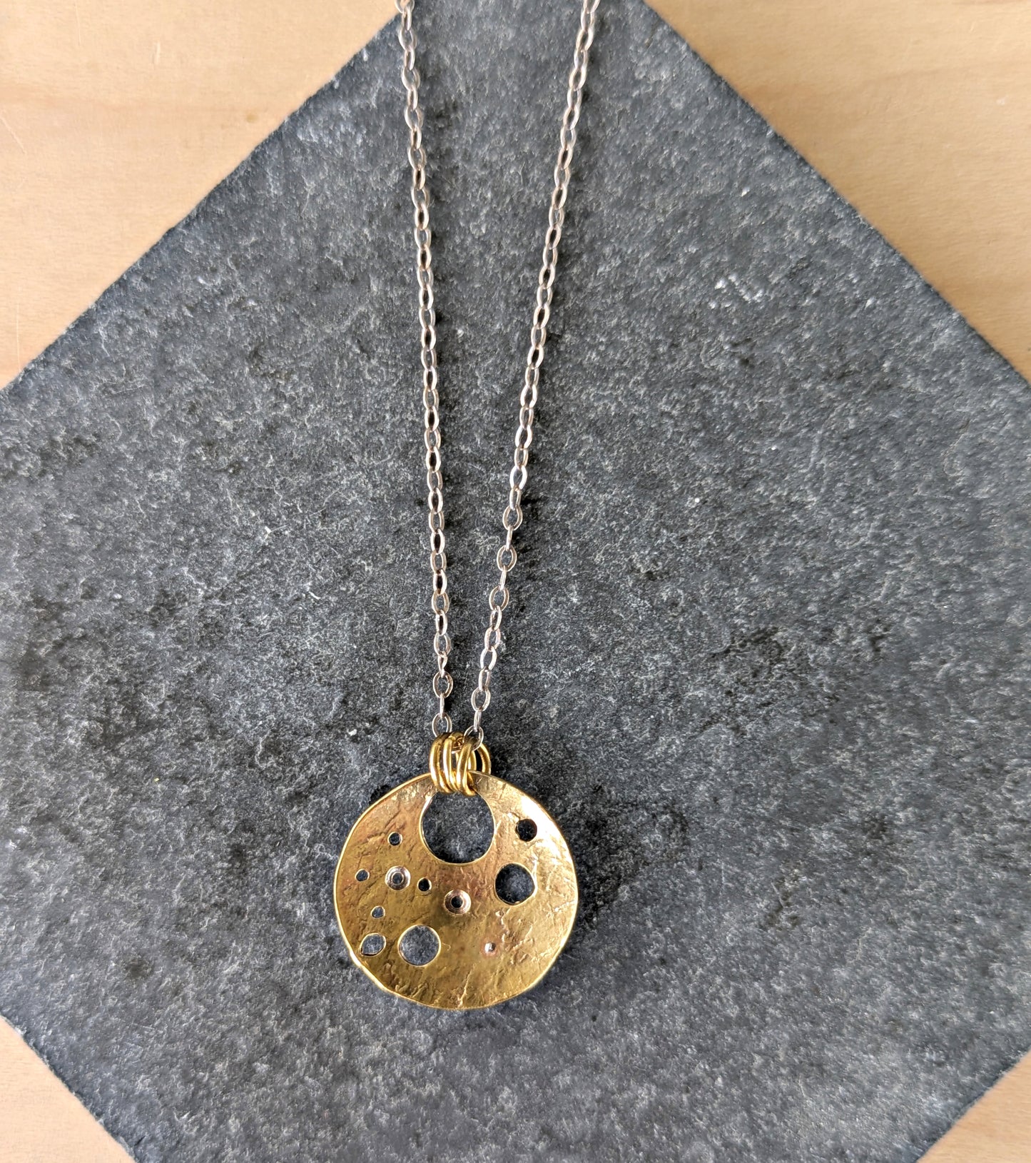 Hollows Necklace